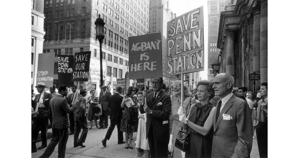 Jane Jacobs e a vida nas ruas da “cidade real”